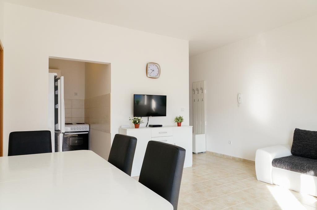 Apartment Begonia Of Kumbor Херцег-Новий Екстер'єр фото
