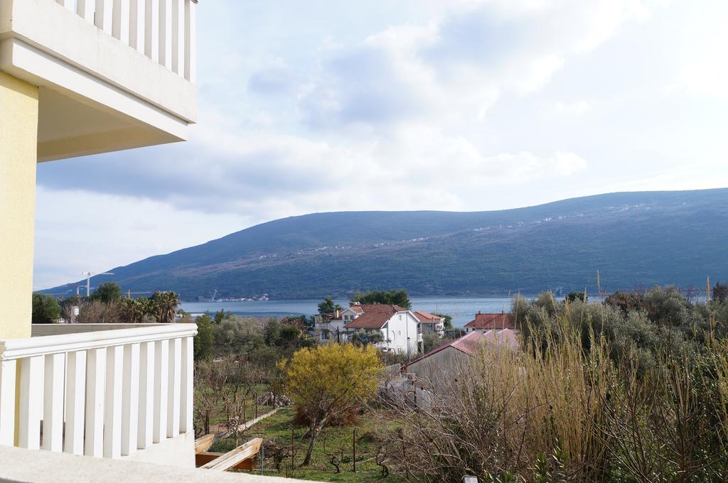 Apartment Begonia Of Kumbor Херцег-Новий Екстер'єр фото